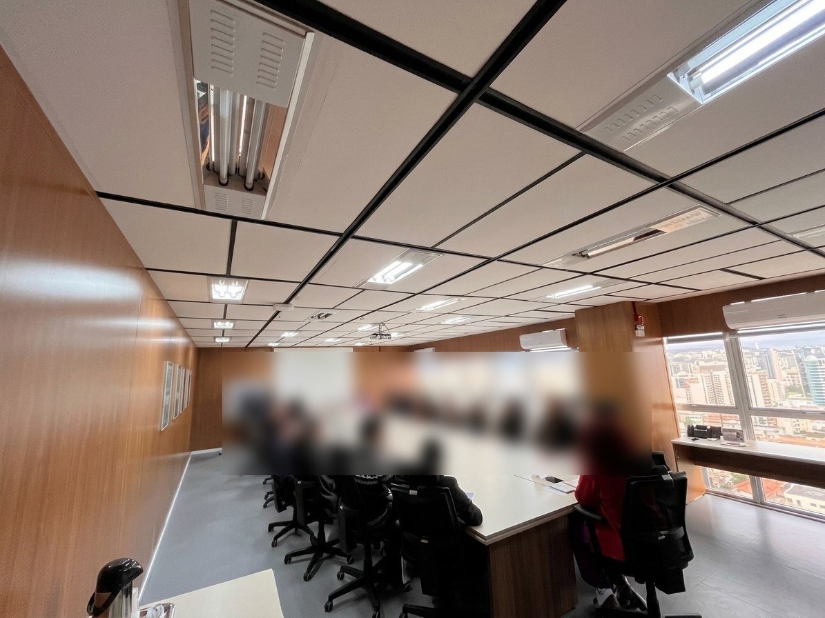 Sala de reuniões — antes