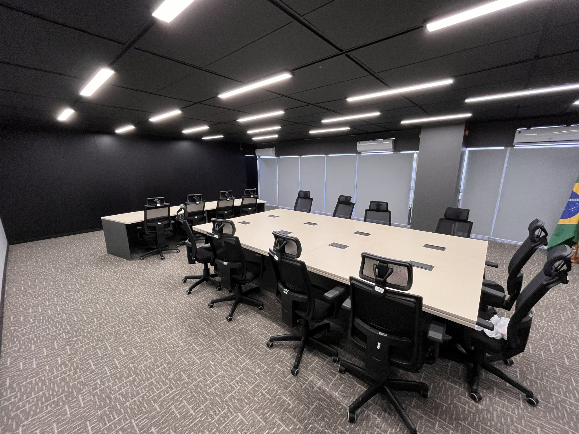 Sala de reuniões — depois